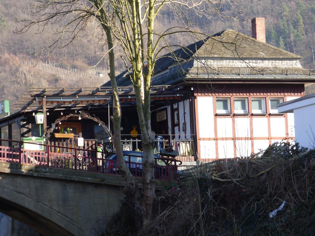 Relaxen im alten Winzerhaus Fewo OG Rech Exterior foto